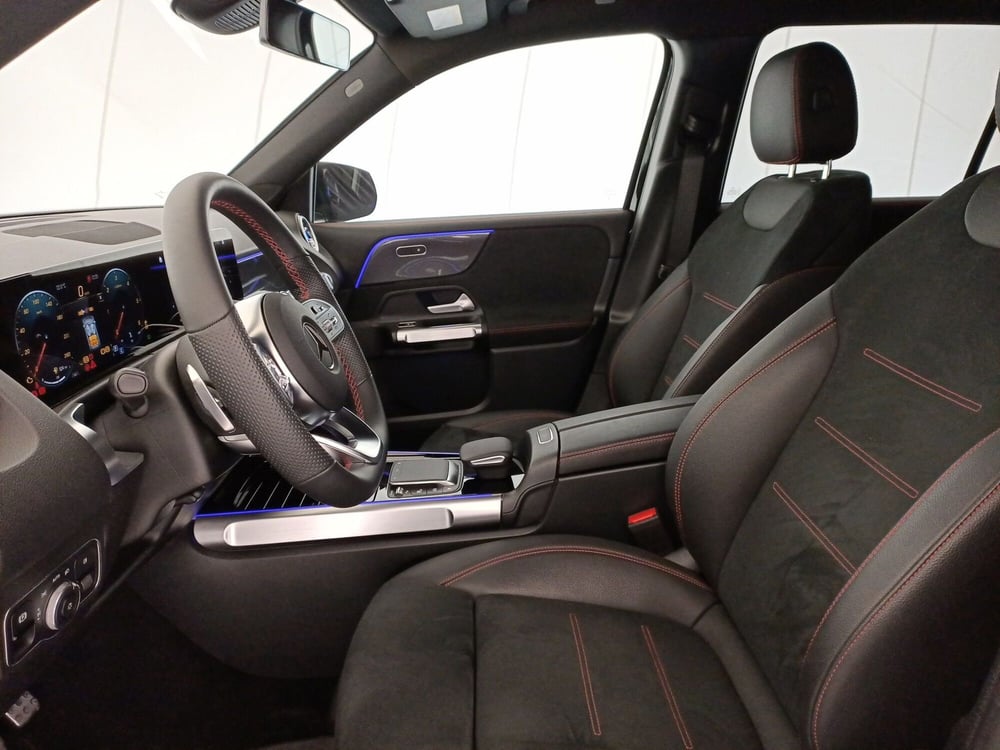 Mercedes-Benz GLB usata a Bari (5)