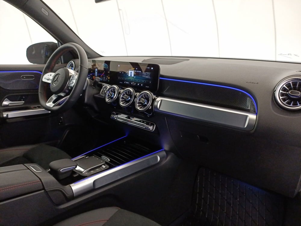 Mercedes-Benz GLB usata a Bari (6)