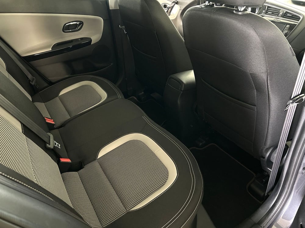 Kia cee'd Sport Wagon usata a Ferrara (13)