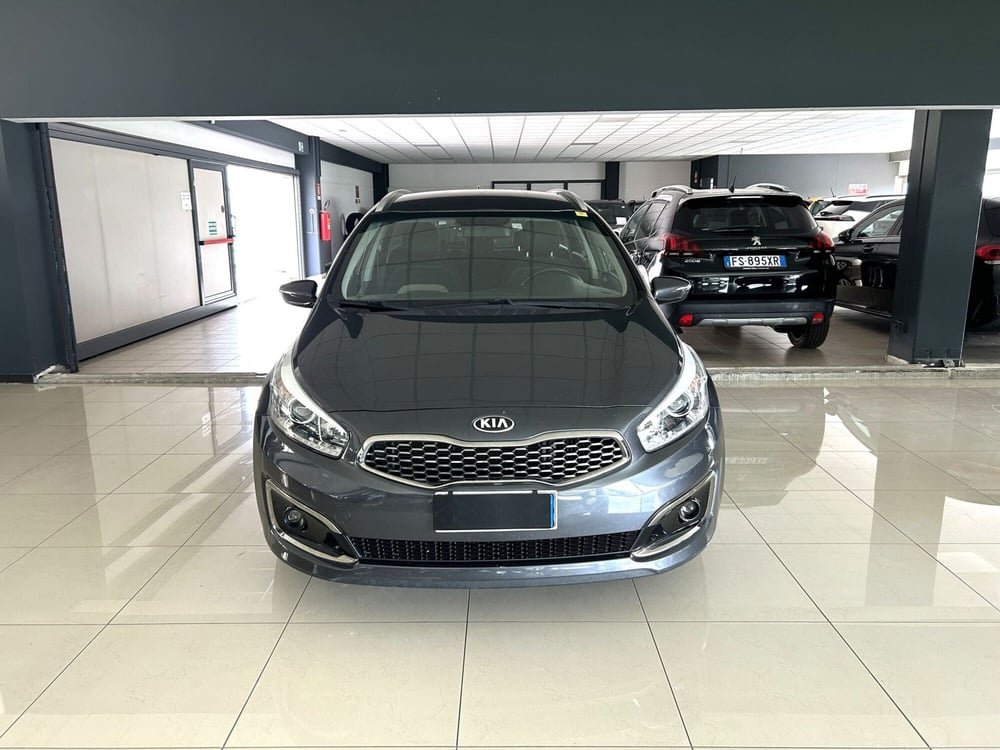 Kia cee'd Sport Wagon usata a Ferrara (2)
