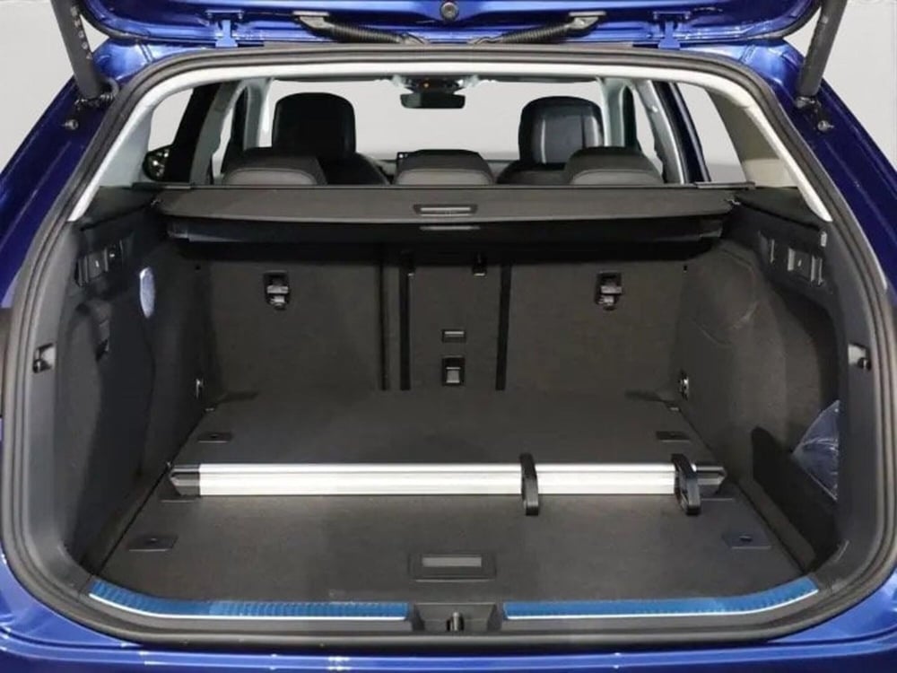 Skoda Superb Station Wagon nuova a Padova (12)