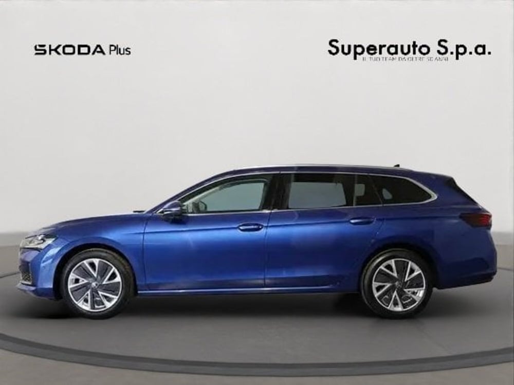 Skoda Superb Station Wagon nuova a Padova (3)