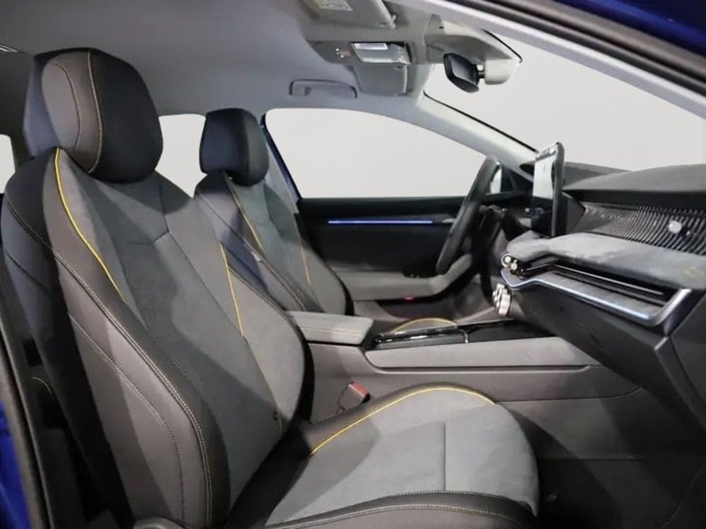 Skoda Superb Station Wagon nuova a Padova (6)