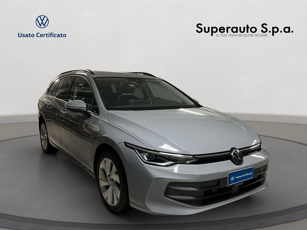 Volkswagen Golf nuova a Padova (3)