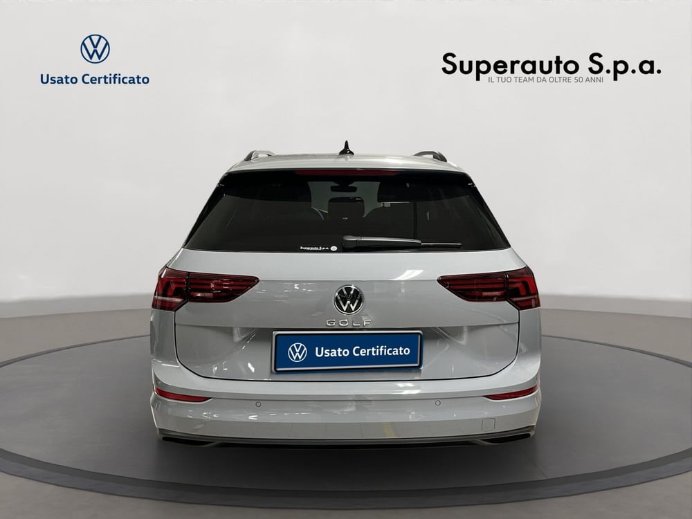 Volkswagen Golf nuova a Padova (5)