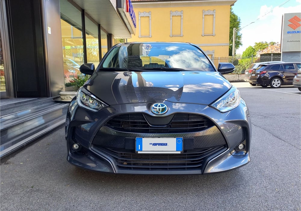 Toyota Yaris usata a Milano (2)