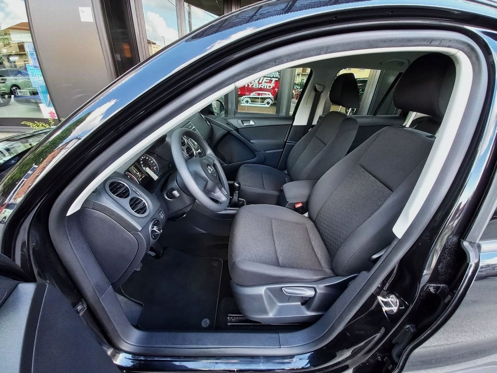 Volkswagen Tiguan usata a Milano (6)