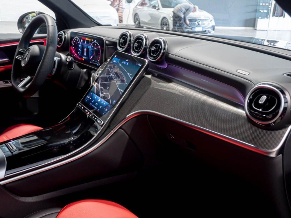 Mercedes-Benz GLC SUV nuova a Rimini (19)