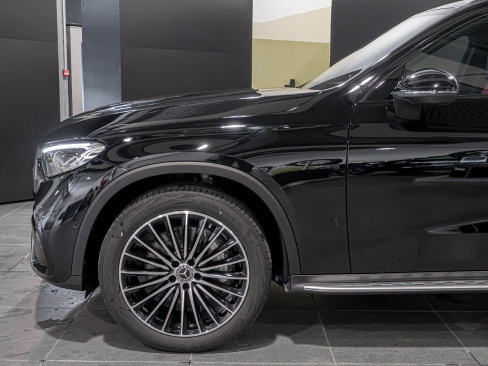 Mercedes-Benz GLC SUV nuova a Rimini (4)