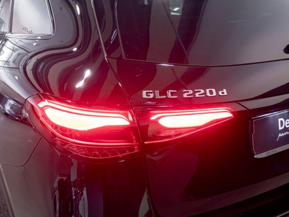 Mercedes-Benz GLC SUV nuova a Rimini (6)
