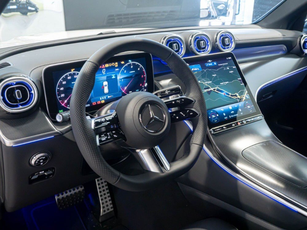 Mercedes-Benz GLC nuova a Rimini (13)
