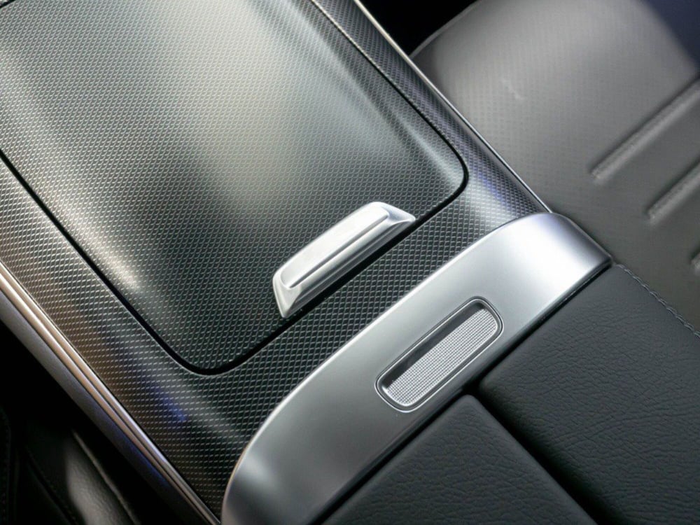 Mercedes-Benz GLC nuova a Rimini (18)