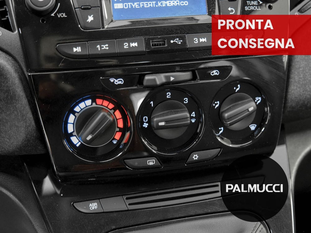 Lancia Ypsilon usata a Prato (12)