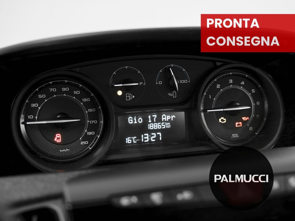Lancia Ypsilon usata a Prato (15)