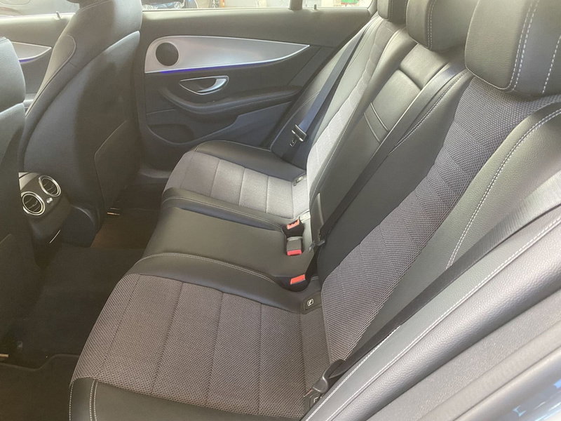 Mercedes-Benz Classe E usata a Napoli (14)