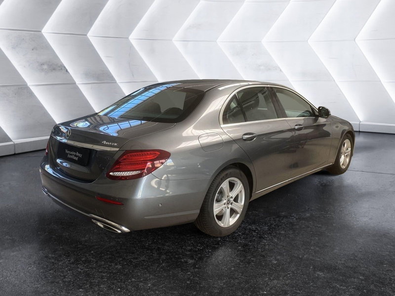Mercedes-Benz Classe E usata a Napoli (5)
