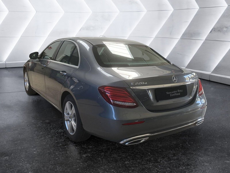 Mercedes-Benz Classe E usata a Napoli (6)