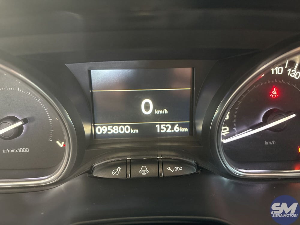 Peugeot 2008 usata a Firenze (11)