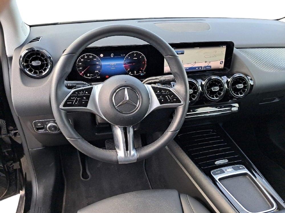 Mercedes-Benz Classe B usata a Salerno (11)
