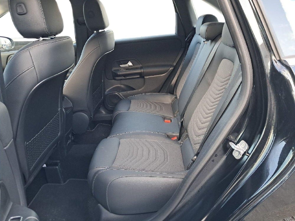 Mercedes-Benz Classe B usata a Salerno (13)