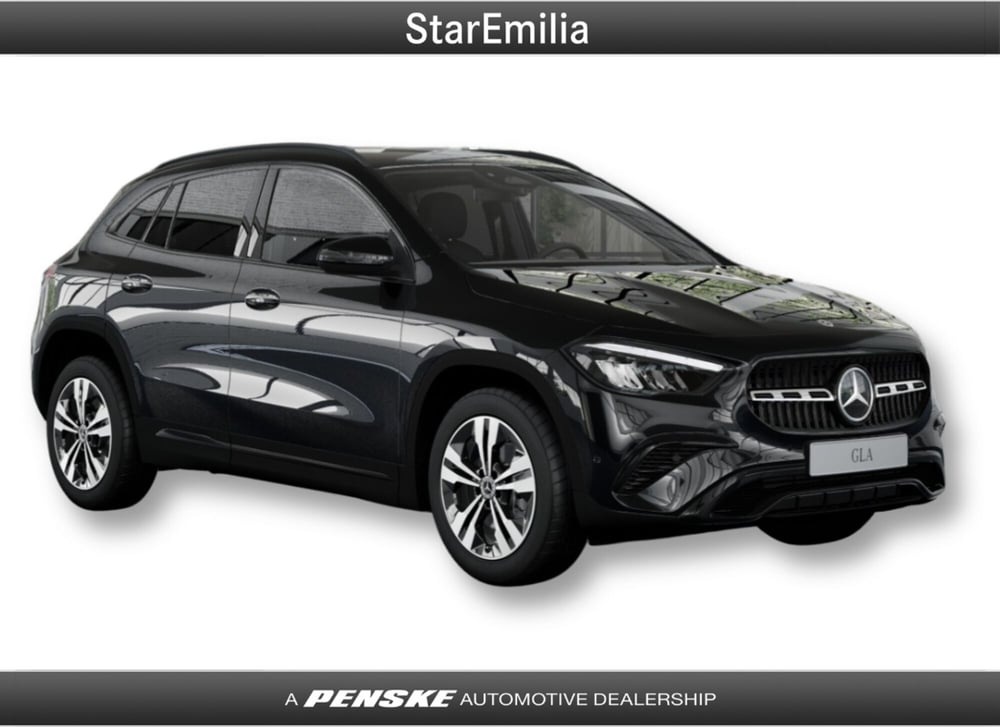 Mercedes-Benz GLA SUV nuova a Bologna