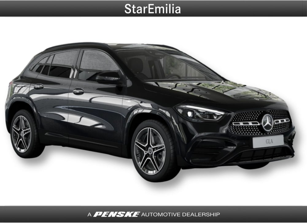 Mercedes-Benz GLA SUV nuova a Ferrara