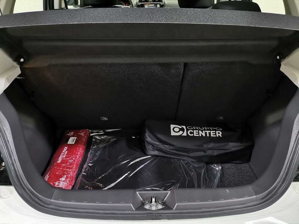 Mitsubishi Space Star nuova a Salerno (16)