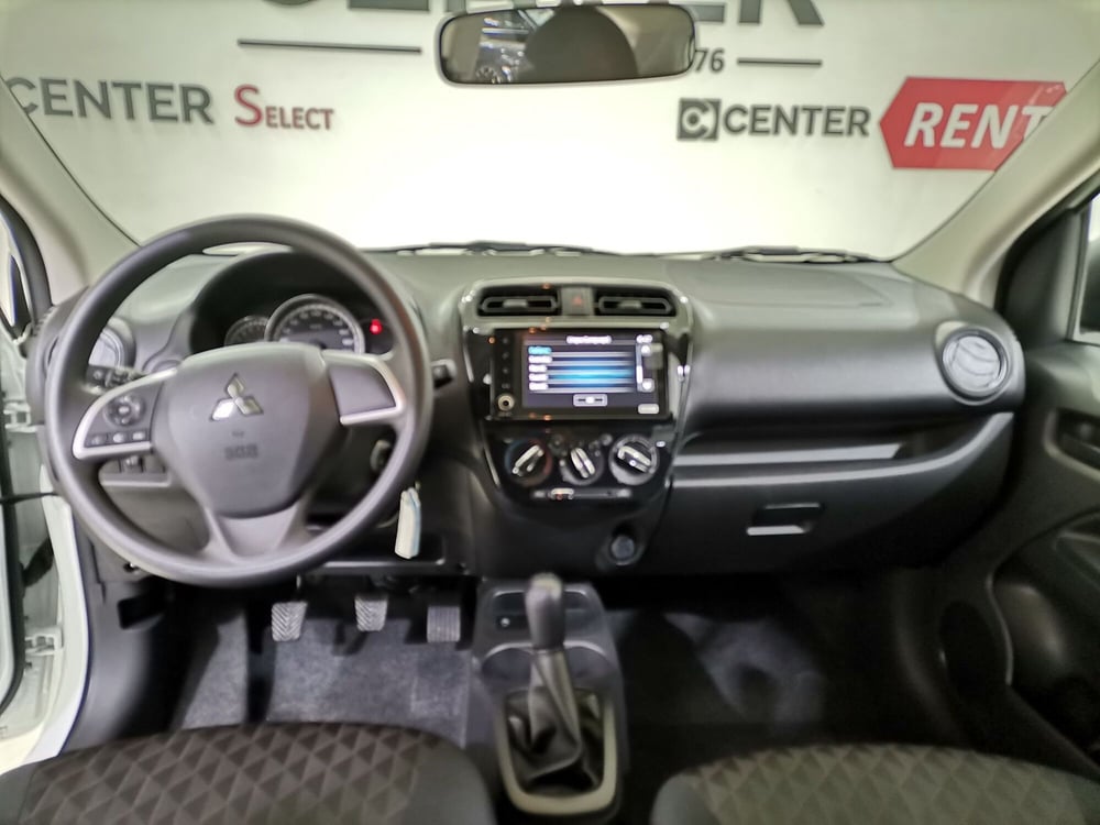 Mitsubishi Space Star nuova a Salerno (7)