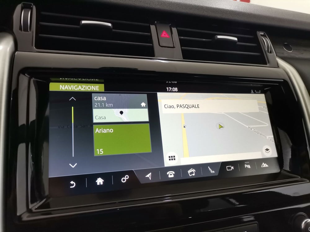 Land Rover Discovery usata a Salerno (16)