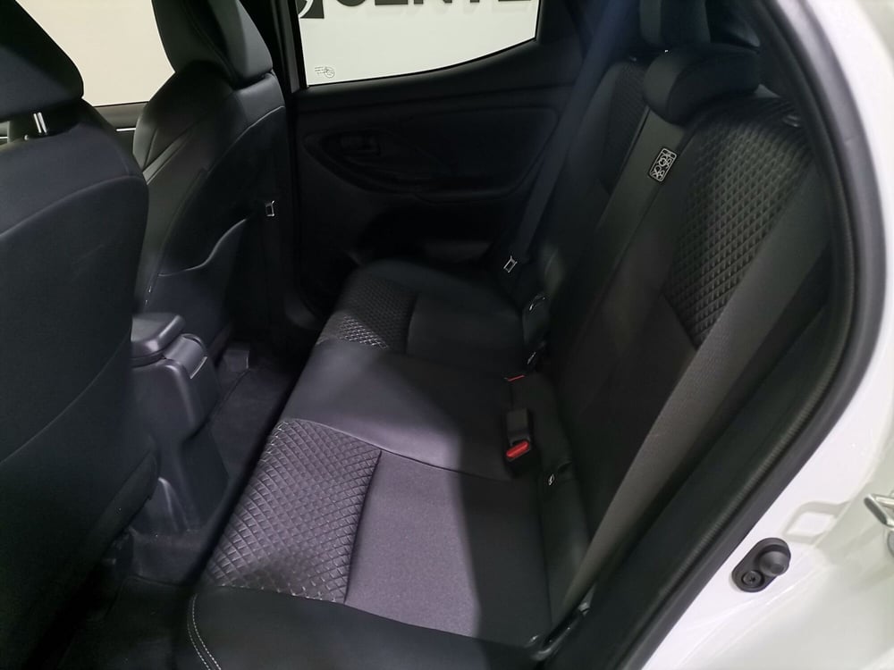 Toyota Yaris usata a Salerno (10)