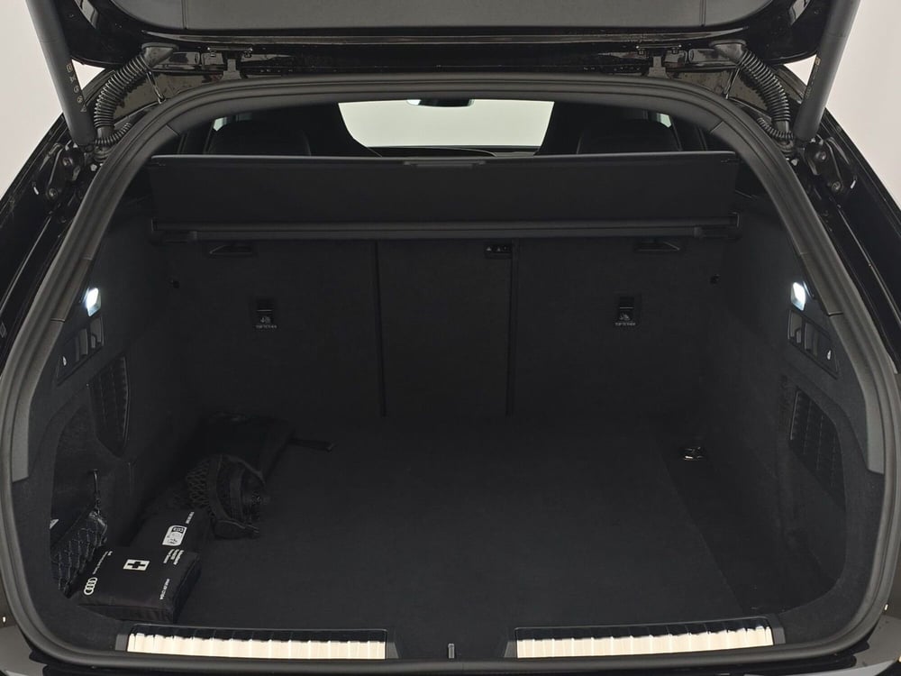 Audi A5 Avant nuova a Alessandria (9)