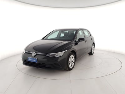 Volkswagen Golf 1.0 TSI EVO Life del 2022 usata a Massa