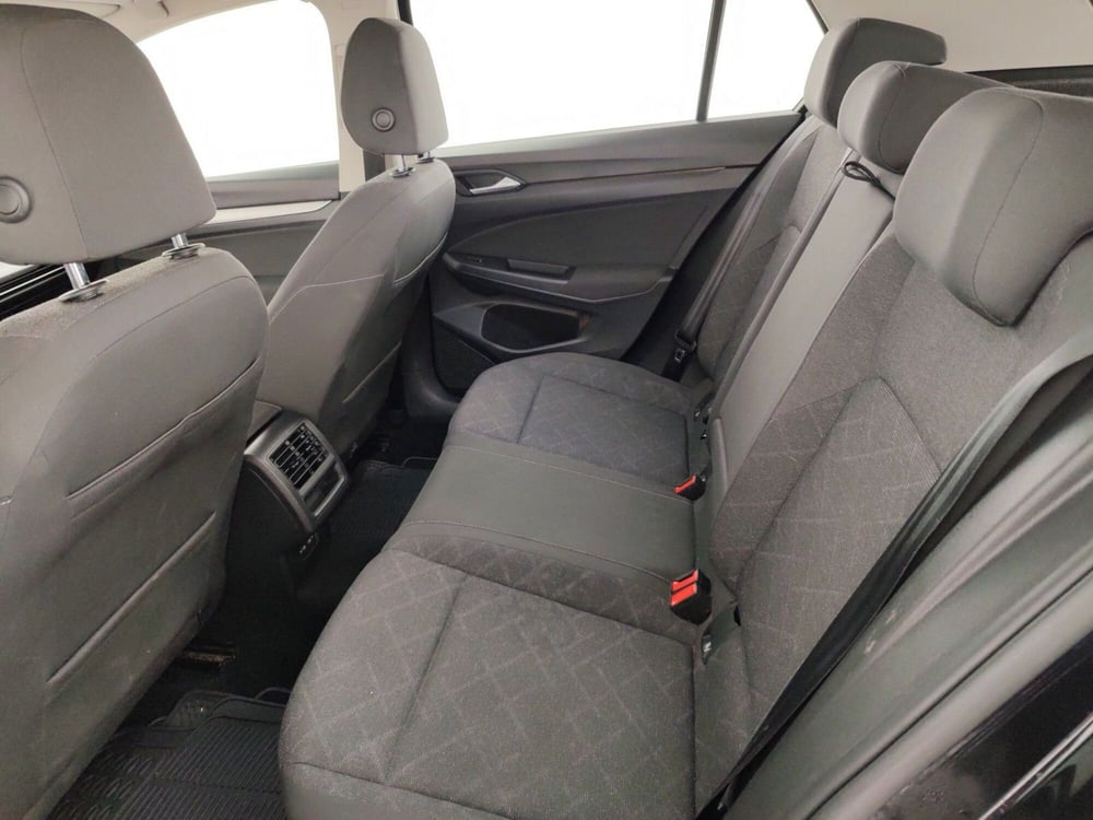 Volkswagen Golf usata a Massa-Carrara (9)