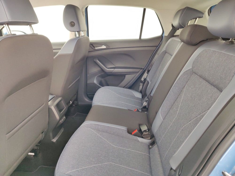 Volkswagen T-Cross usata a Massa-Carrara (10)