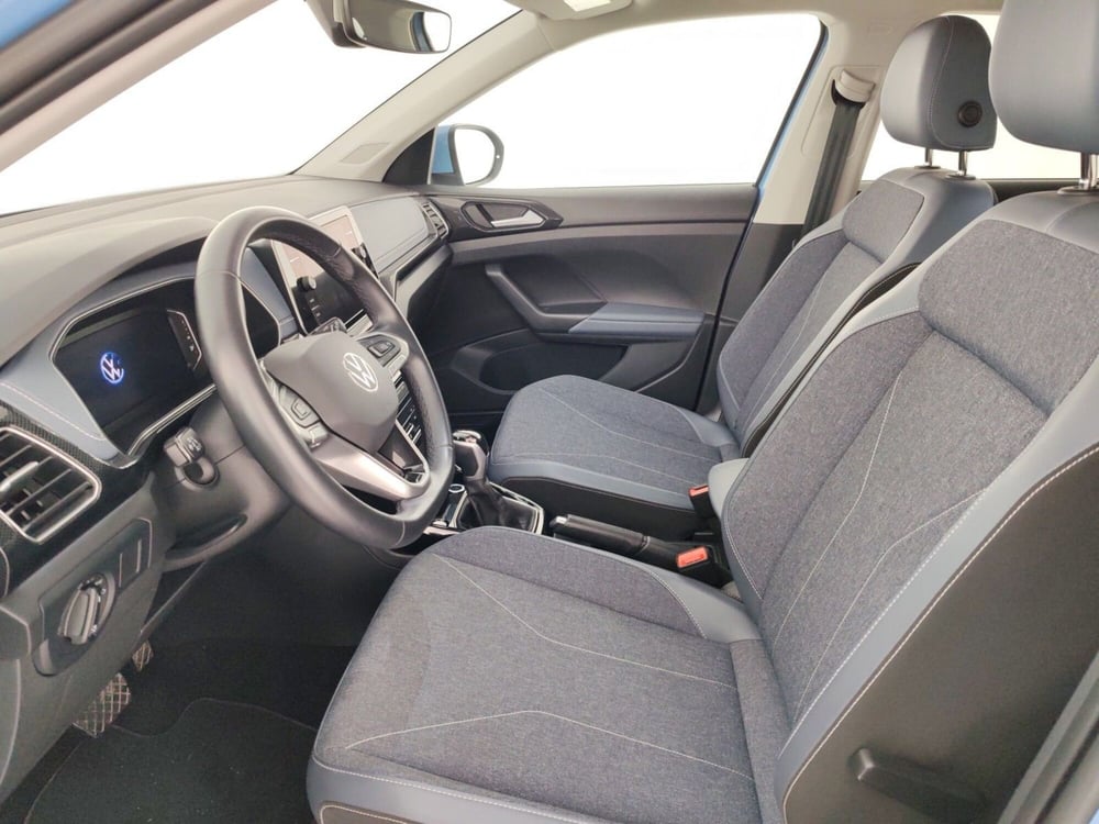 Volkswagen T-Cross usata a Massa-Carrara (7)