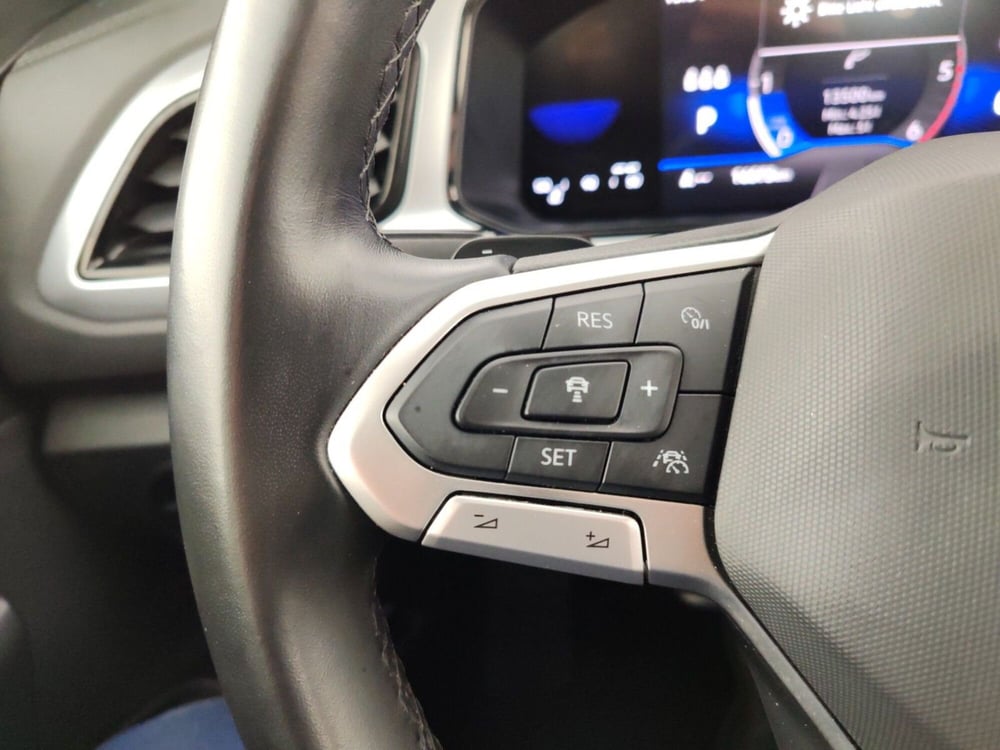Volkswagen T-Roc usata a Massa-Carrara (13)