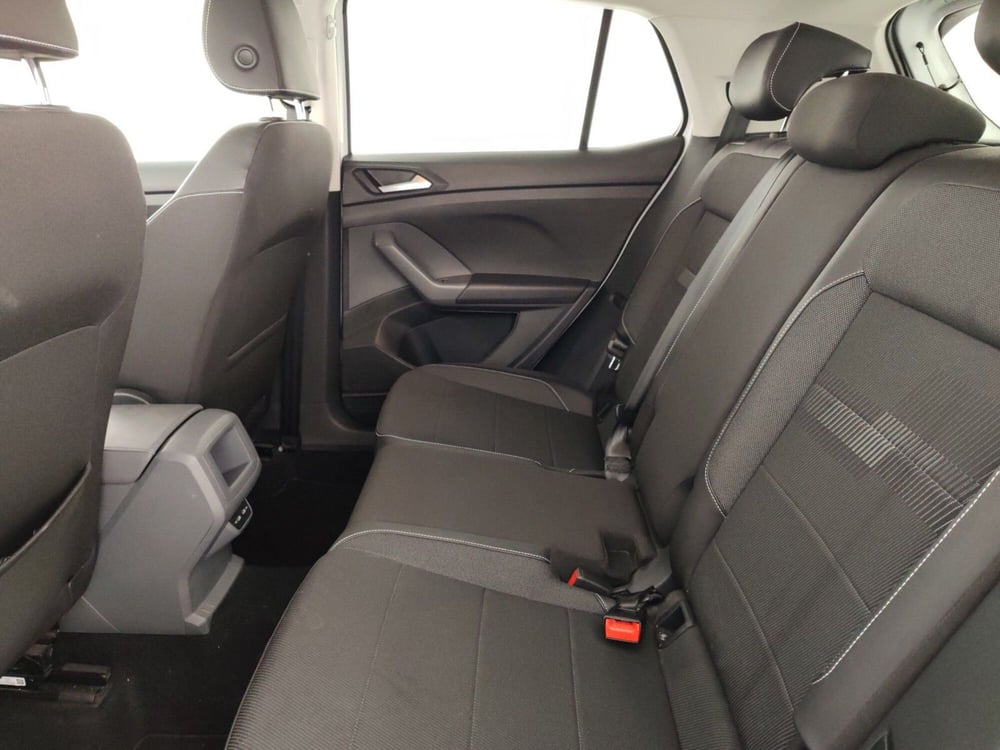 Volkswagen T-Cross usata a Massa-Carrara (10)