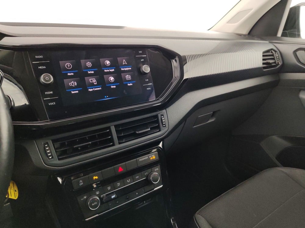 Volkswagen T-Cross usata a Massa-Carrara (12)