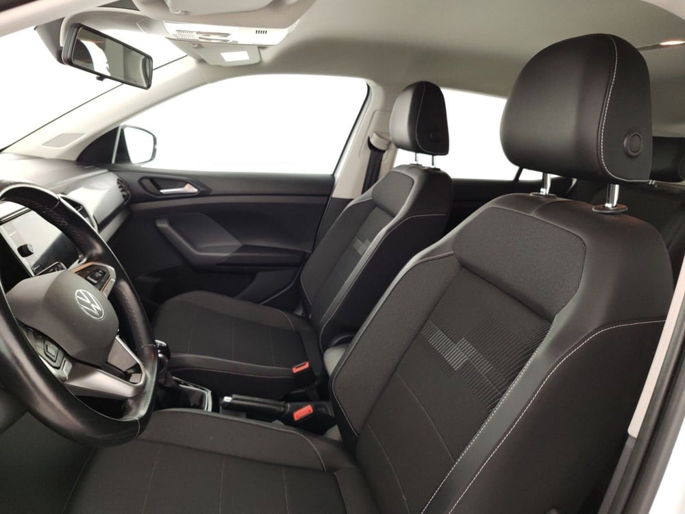 Volkswagen T-Cross usata a Massa-Carrara (9)