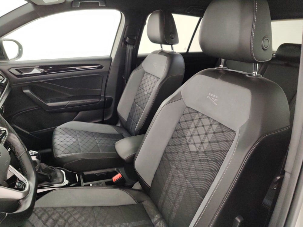 Volkswagen T-Roc usata a Massa-Carrara (9)