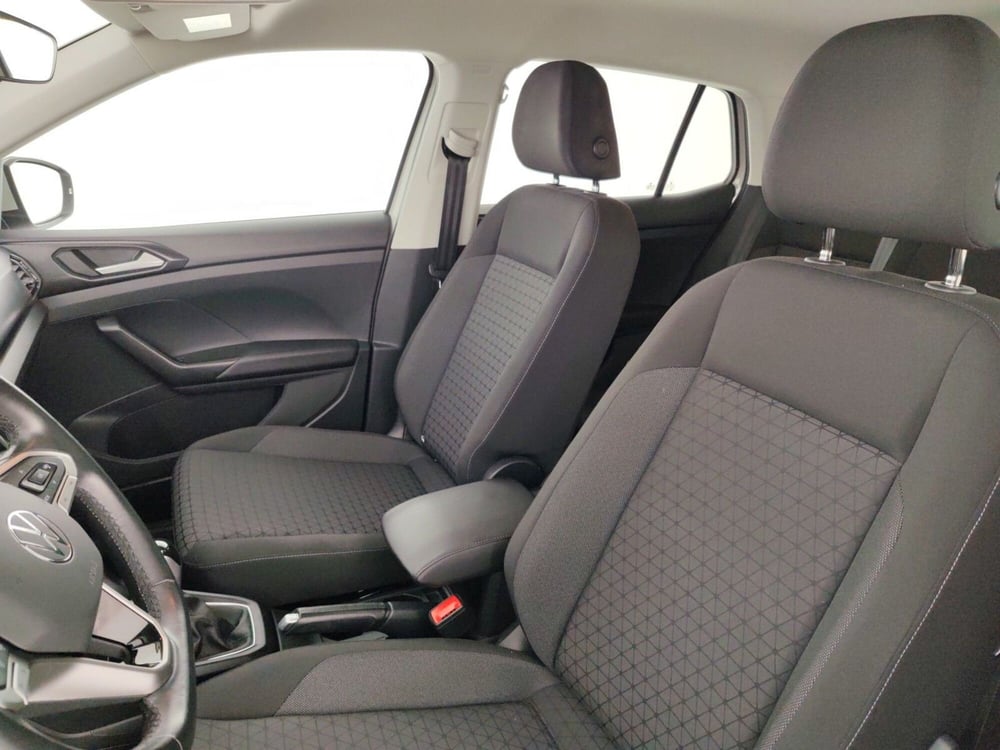 Volkswagen T-Cross usata a Massa-Carrara (9)