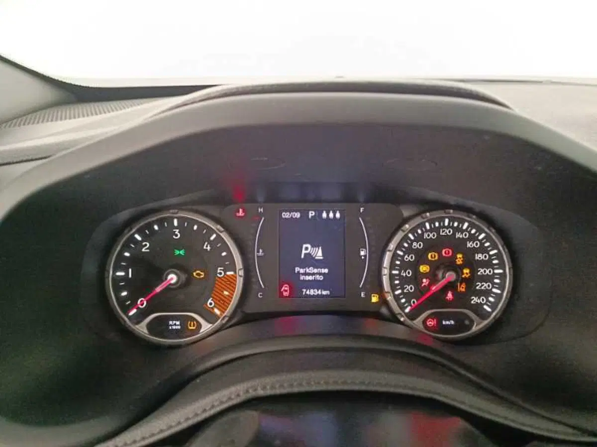 Jeep Renegade usata a Treviso (12)