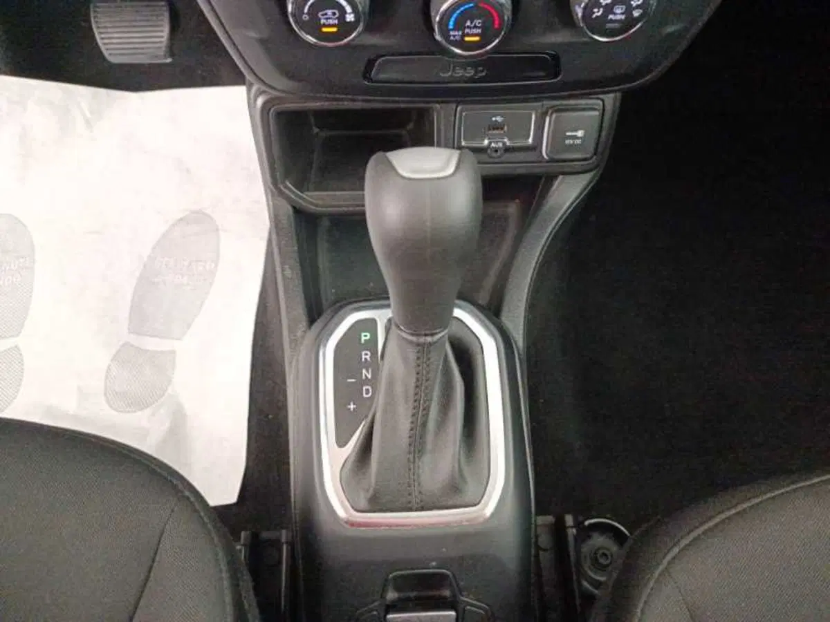 Jeep Renegade usata a Treviso (15)