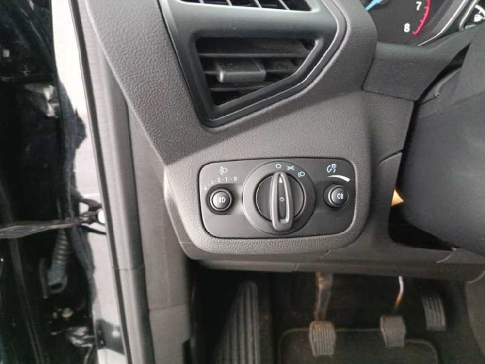 Ford Kuga usata a Treviso (12)