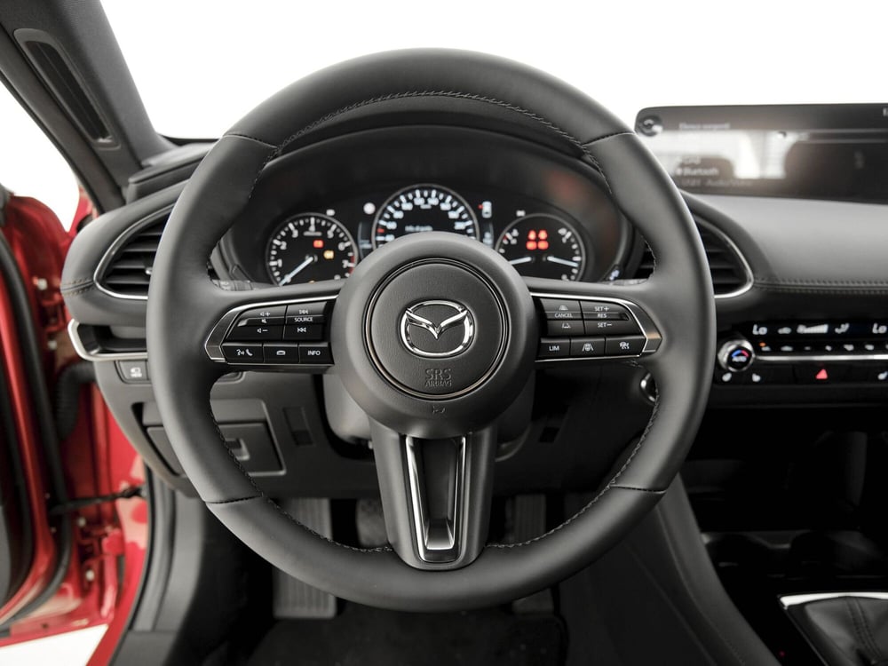 Mazda Mazda3 Hatchback nuova a Prato (8)