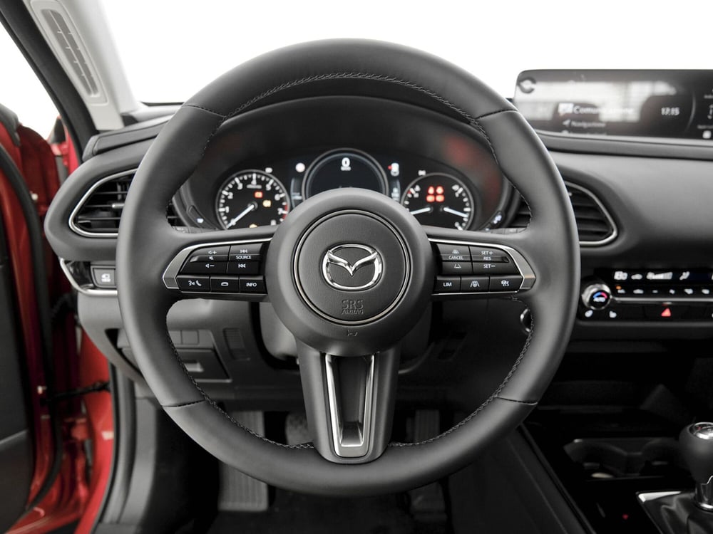 Mazda CX-30 nuova a Prato (8)