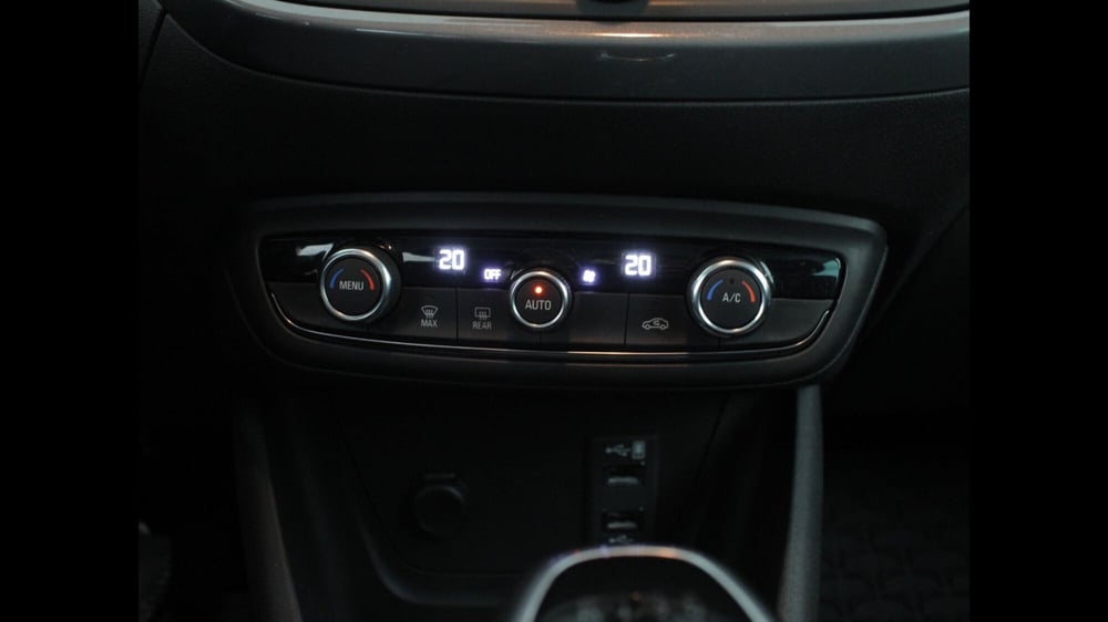 Opel Crossland usata a Palermo (20)
