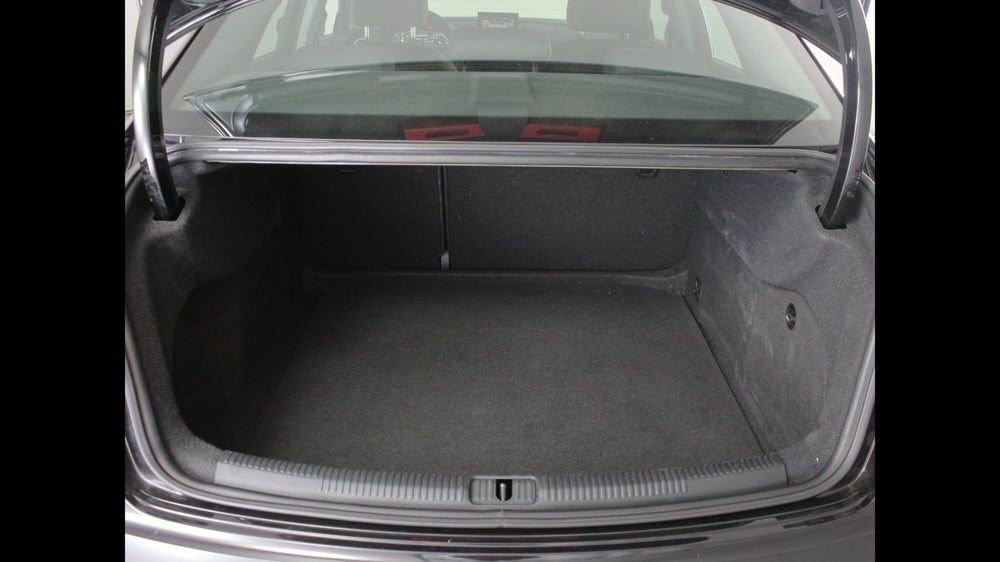 Audi A3 Sedan usata a Palermo (16)