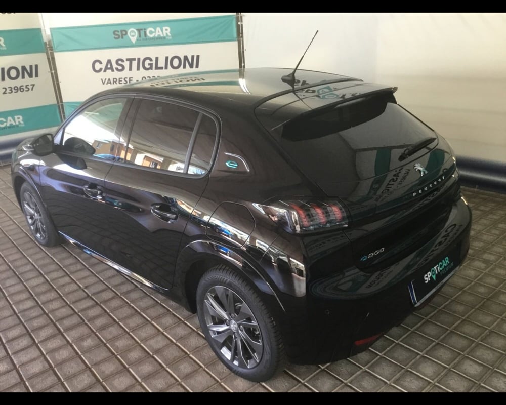 Peugeot 208 usata a Varese (5)