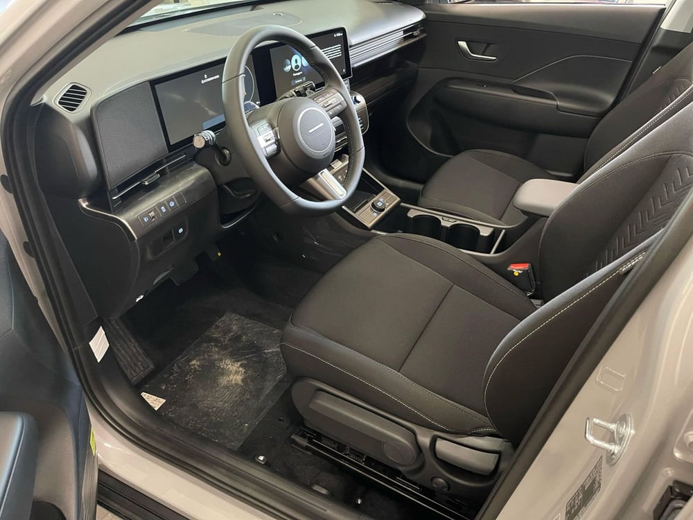Hyundai Kona nuova a Cremona (7)